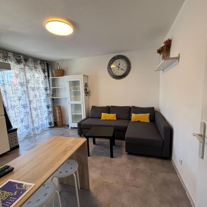 Appartement Terrasse Et Piscine Montpellier Bagian luar foto
